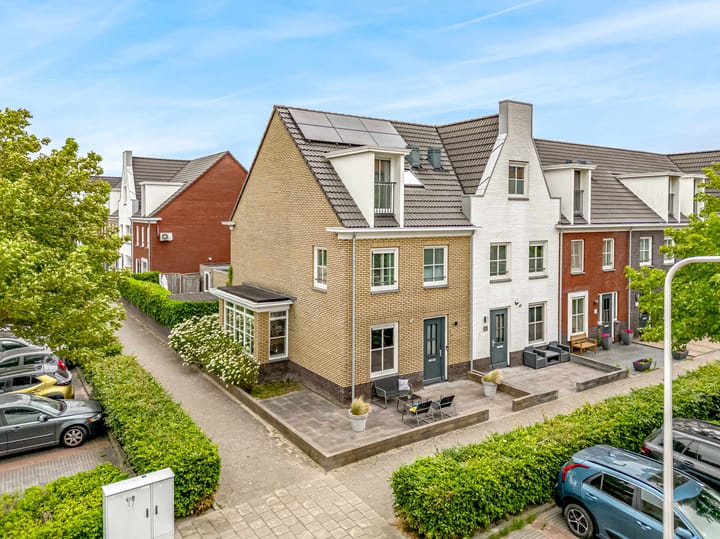 Lisdodde 178 in Alphen aan den Rijn