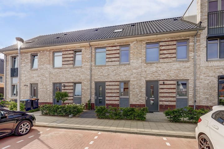 Lisdoddestraat 75 in Beneden-Leeuwen
