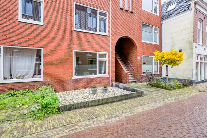 Photo of property Lissabonstraat 27, Groningen
