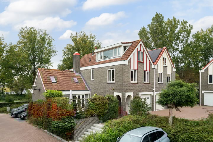 Photo of property Lissenvaart 15, Zoetermeer