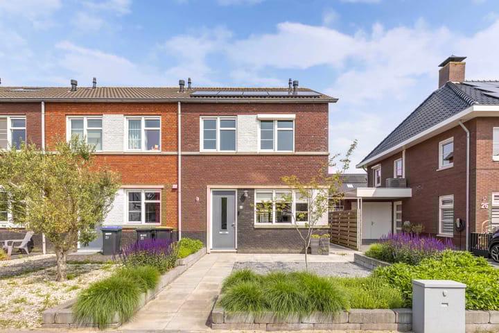 Photo of property Livingstonehage 23, Emmeloord