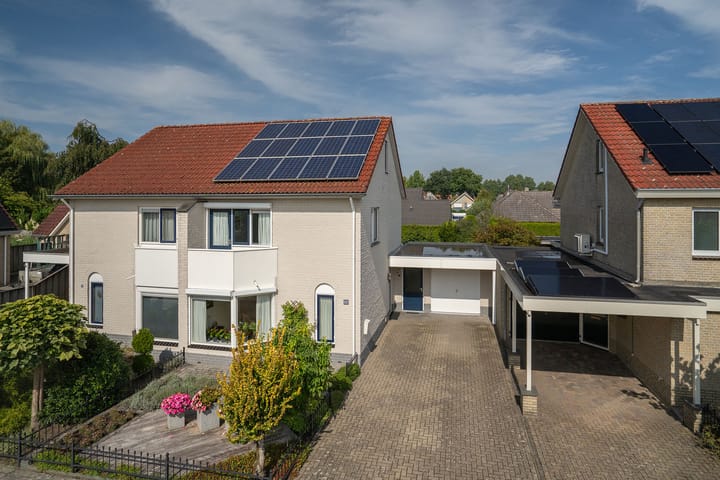 Livingstonestraat 32 in Enschede Foto