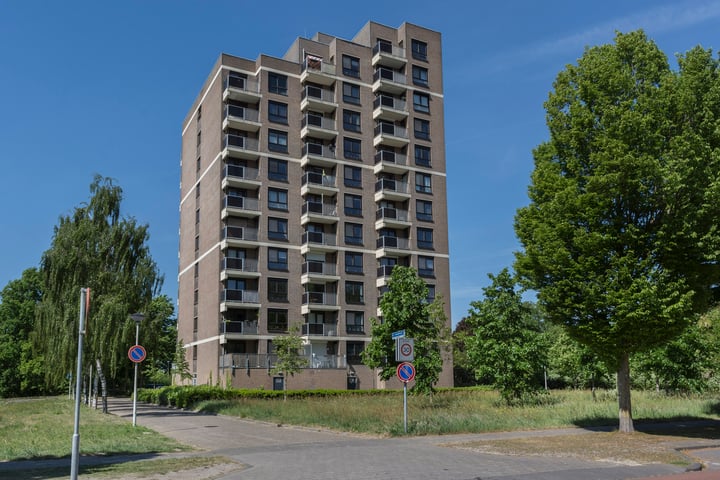 Lodewijkdonk 15 in Roosendaal
