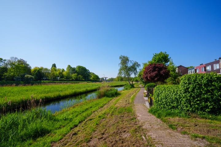 Loefzijde 11 in Amsterdam