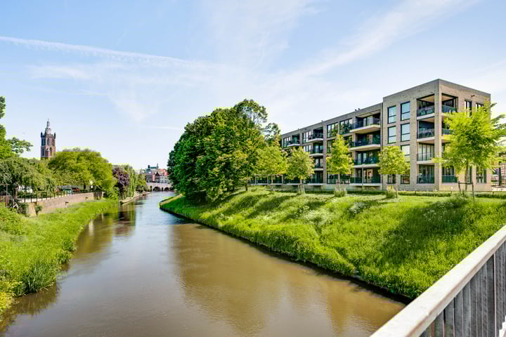 Loesbleik 52 in Roermond foto