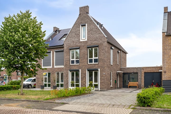 Photo of property Loevensteinlaan 14, Oosterhout