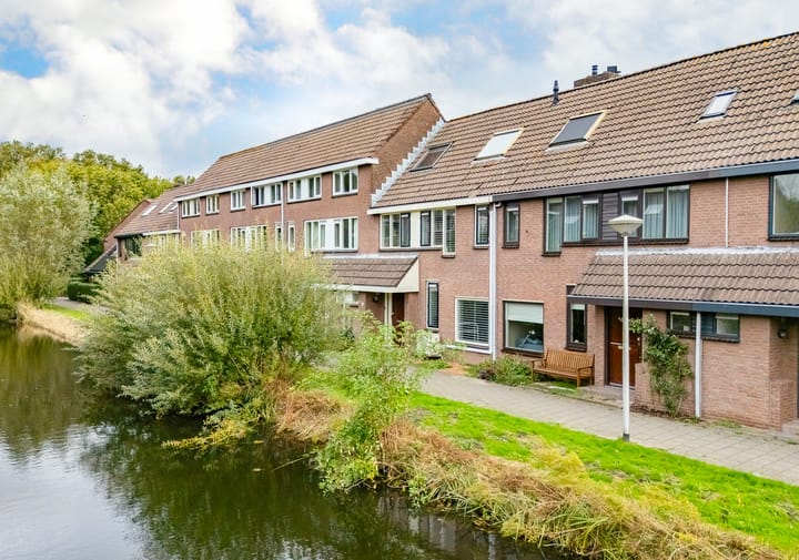 Loevestein 53 in Alphen aan den Rijn