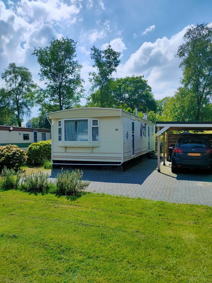 Photo of property Löhnislaan 2, De Pol