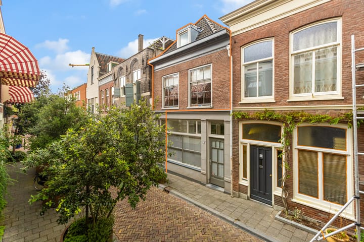 Lombardstraat 23A in Dordrecht