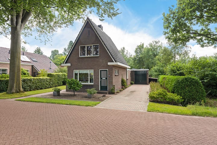 Lonerstraat 102 in Assen