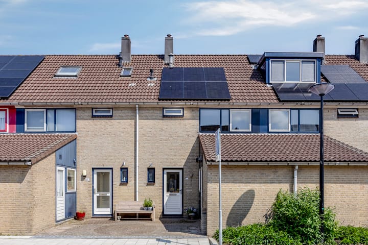 Loodwitmolen 25 in Heerhugowaard