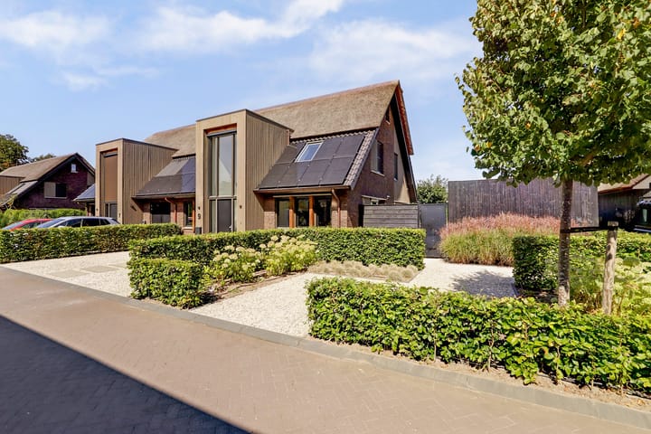 Loohof 9 in Ermelo foto