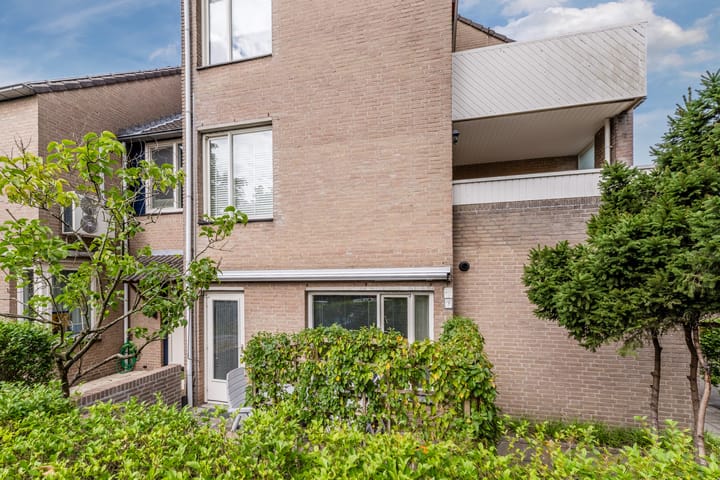 Looiersveld 54 in Rijen