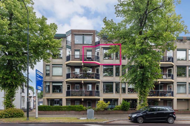 Loolaan 8H in Apeldoorn