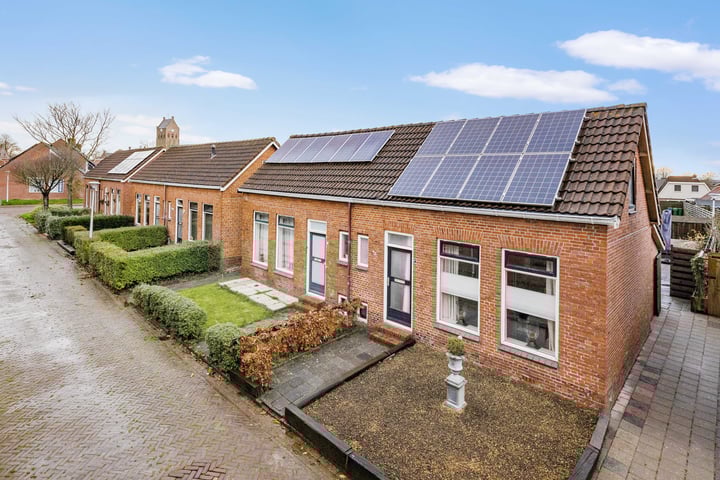 Photo of property Looxmastraat 25, Ferwert
