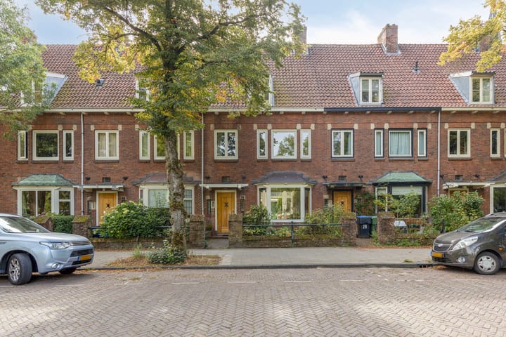 Lorentzkade 21 in Leiden