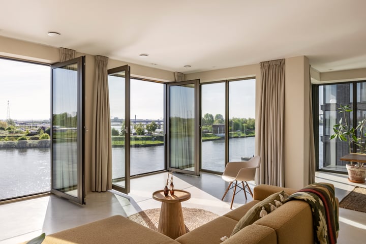 Lorriestraat 93 in Amsterdam