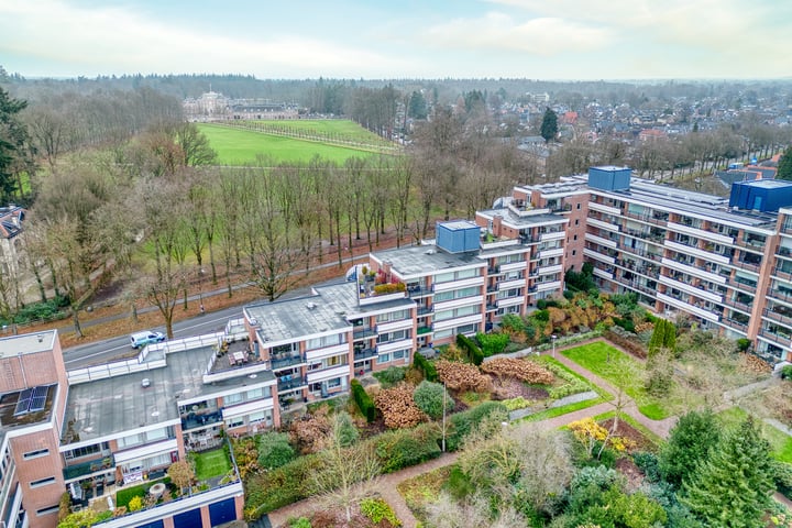 Loseweg 327 in Apeldoorn