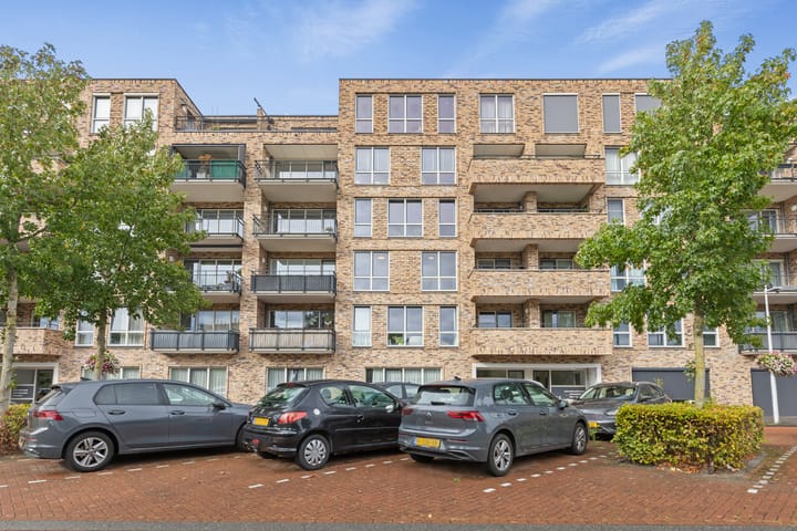 Photo of property Louis Armstronglaan 700, Utrecht