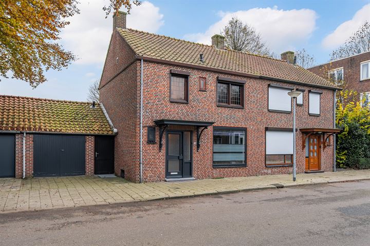 Louis Beerenbrouckstraat 14 in Weert