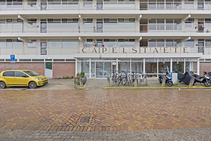 Louis Couperusplaats 121 in Capelle aan den IJssel