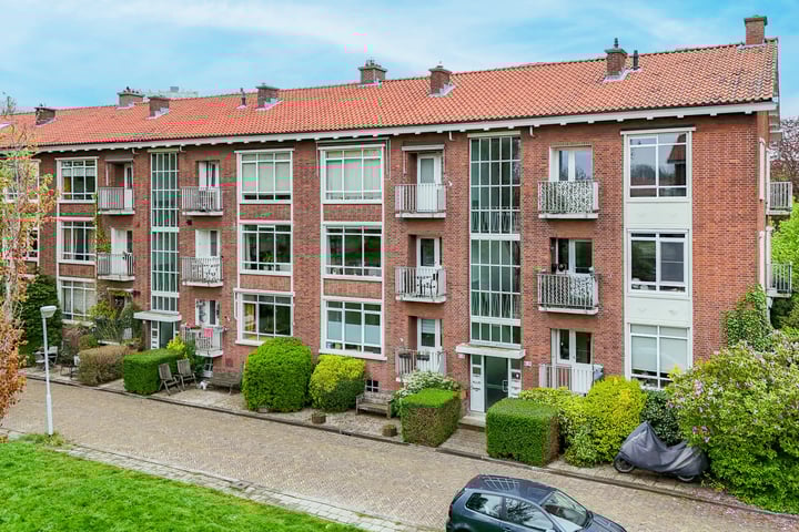 Louis Couperusstraat 14 in Voorburg