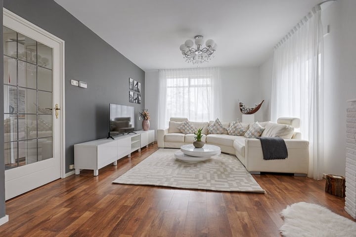 Louis Couperusstraat 3 in Voorburg