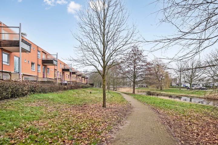 Louis Davidsstraat 272 in Almere