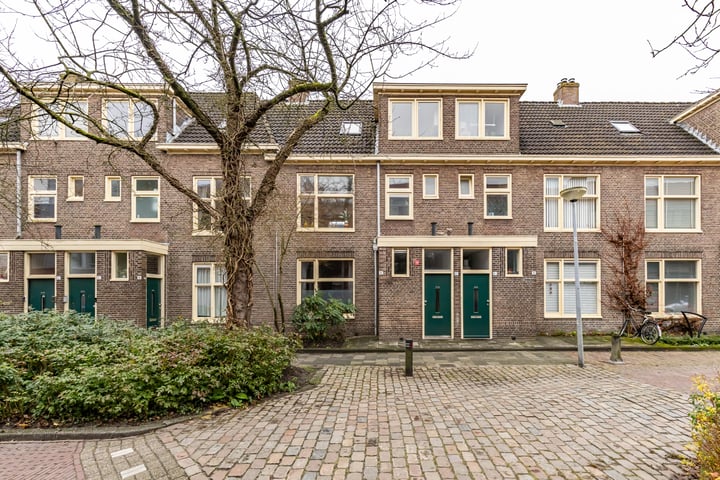 Louise Henriettestraat 6a in Groningen