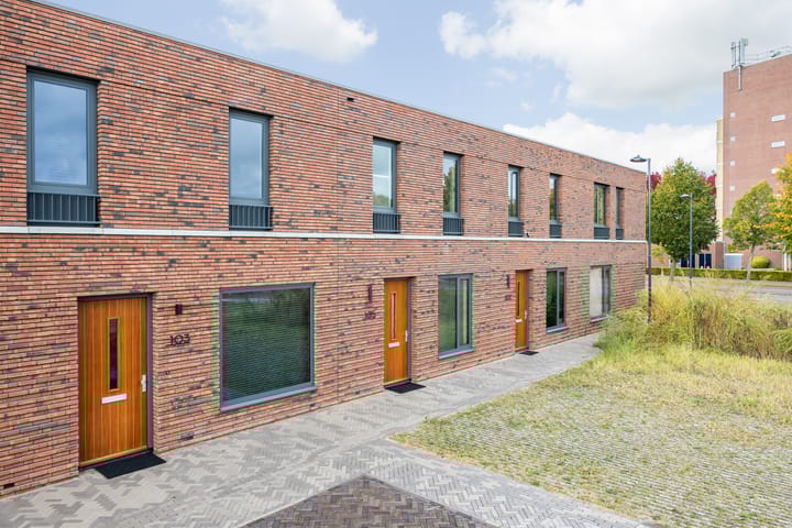 Lous van Beusekomlaan 105 in Breda
