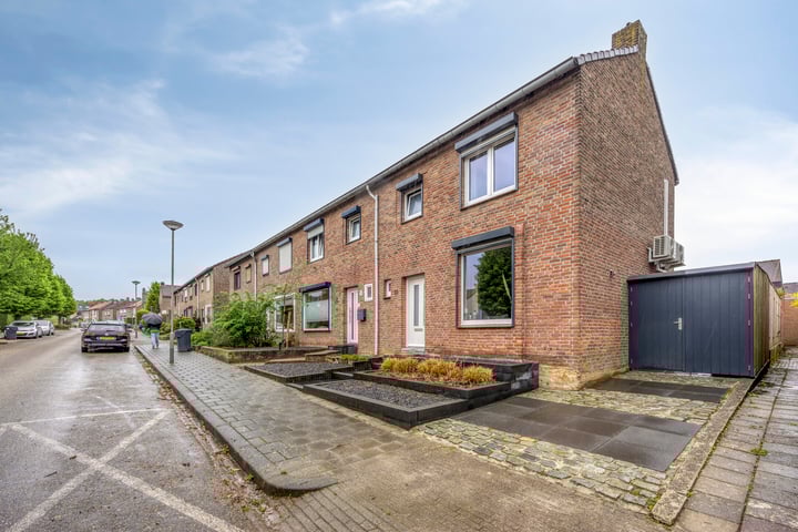 Luciastraat 59 in Beek