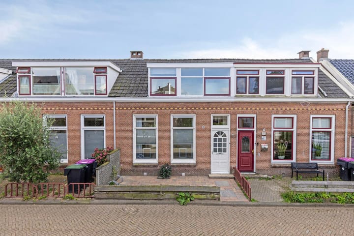 Ludolf Bakhuizenstraat 15 in Leeuwarden