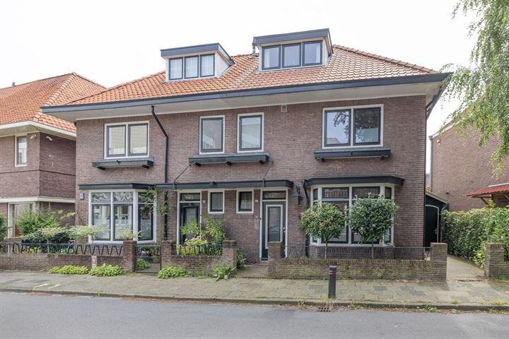 Luitgardeweg 17 in Hilversum