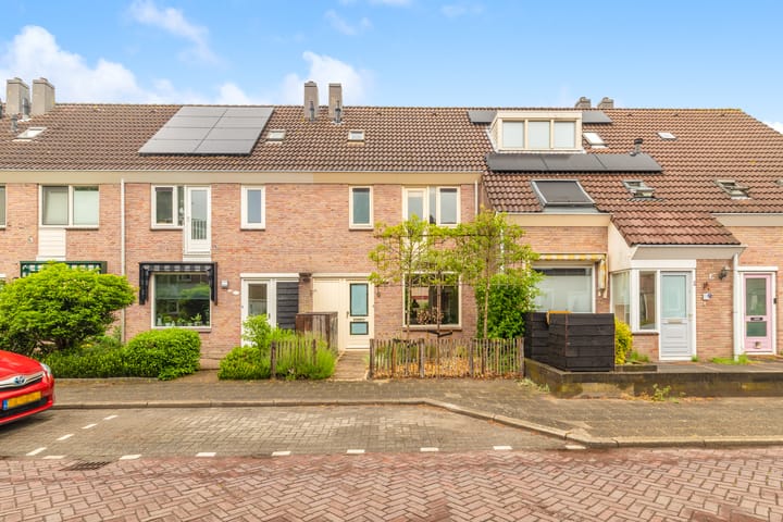 Lunenburg 6 in Heemskerk