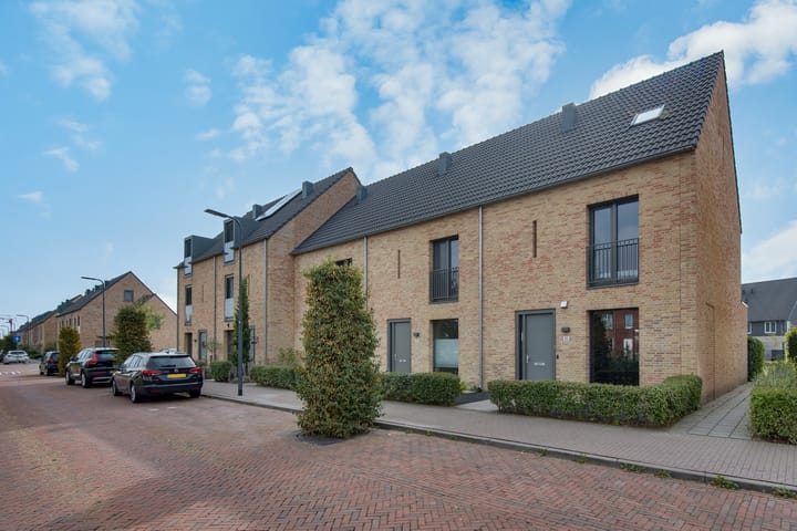 Photo of property Lunersingel 103, Rosmalen