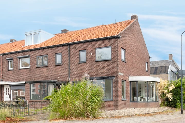 Lunetstraat 12 in Breda
