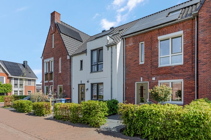 Photo of property Lupinestraat 28, Woudenberg