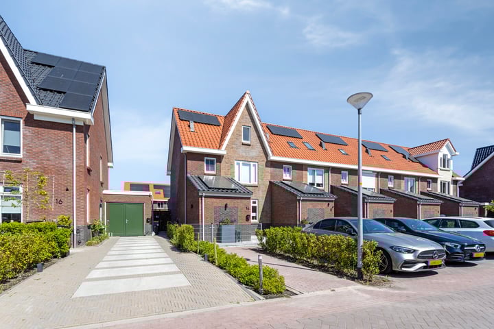 Lutjelant 14 in Zuid-Scharwoude