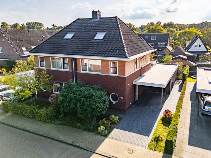 Luunhorststraat 13 in Eefde foto