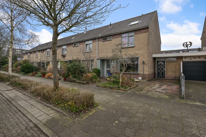 Photo of property Luxemburglaan 935, Heemskerk