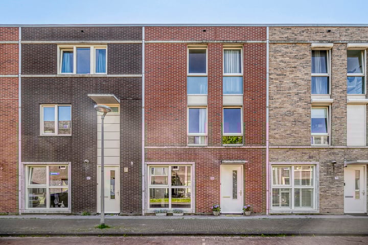 Luxemburgstraat 69 in Almere