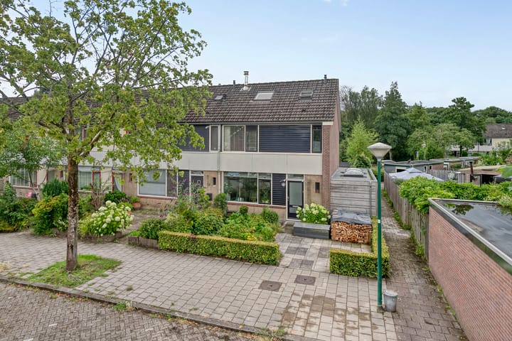 Photo of property Luytenaarpad 10, Soest