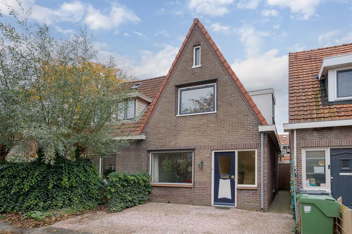 M A de Ruyterstraat 22 in Meppel