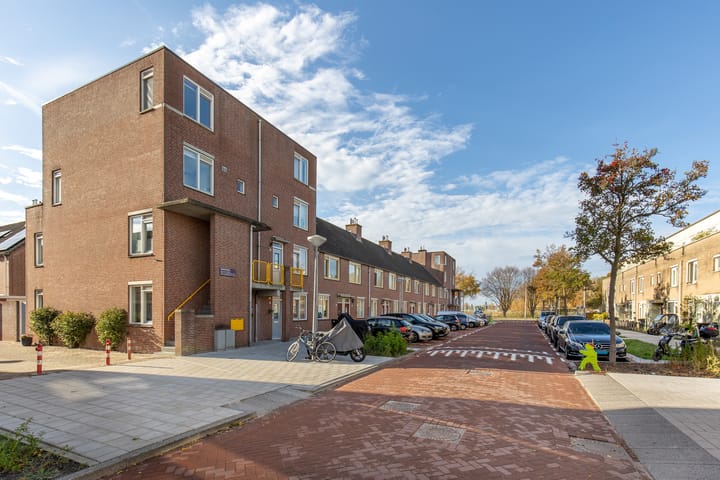 M. Gandhilaan 30 in Amsterdam