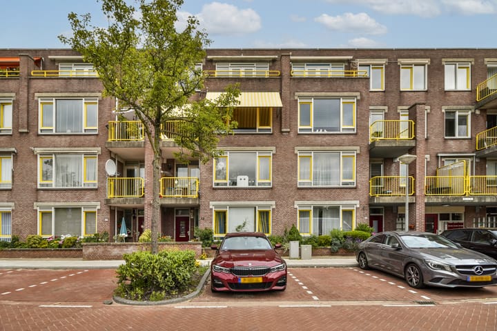 M. Gandhilaan 73 in Amsterdam