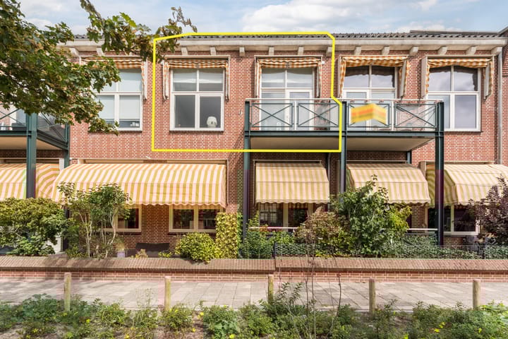 M.H. Tromphof 21 in Katwijk