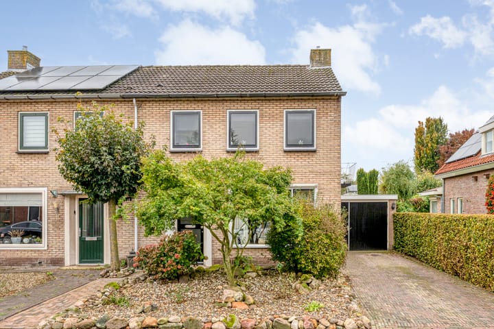 M.H. Trompstraat 15, Wierden Photo de la maison M.H. Trompstraat 15, Wierden