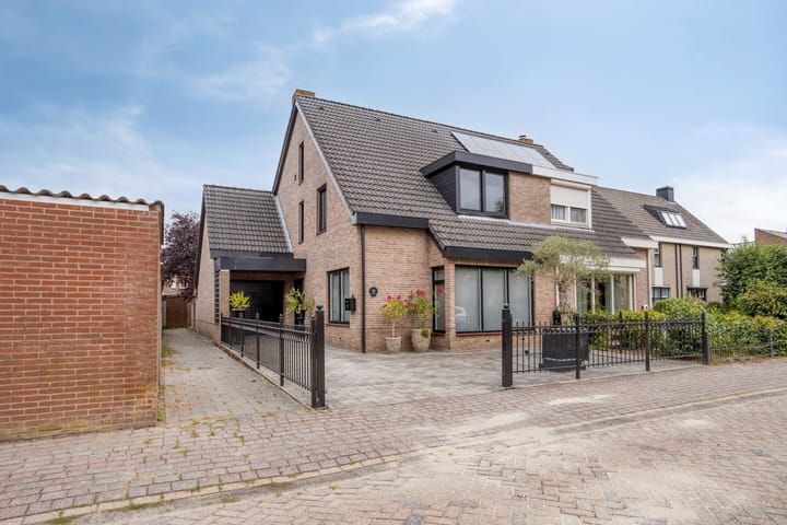 M. Siegenbeekstraat 4 in Raamsdonksveer