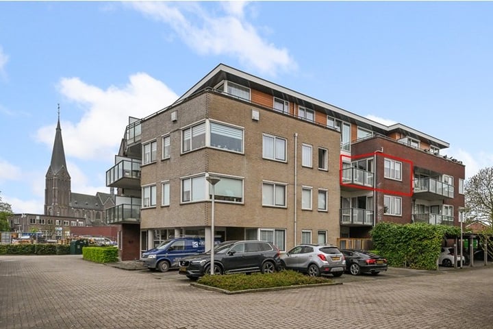 M. Waltuch-Kauffmannstraat 35 in Ter Aar