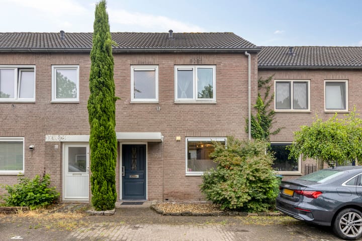 Maaibeemd 78 in Breda